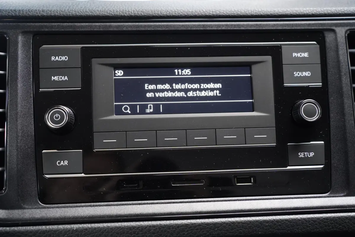 2.0 TDI 177 pk L4 Pick Up / Open Laadbak Airco Cruise Control, 3-Zits, LxBxH 430x203x40 cm