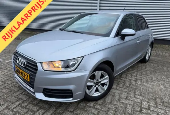 1.0 TFSI ,airco,navigatie,parkeersensoren, 5Deurs,