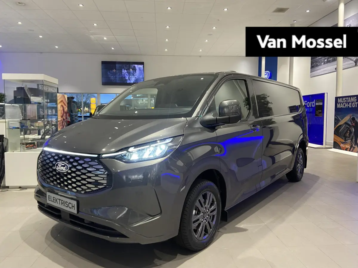 Limited H1, 340 L2 | NIEUW TE BESTELLEN! | KEYLESS ENTRY/START | LAADVLOER BESCHERMING | LED LAADRUIMTEVERLICHTING | ELEKTRISCH VERWARMBARE VOORRUIT |