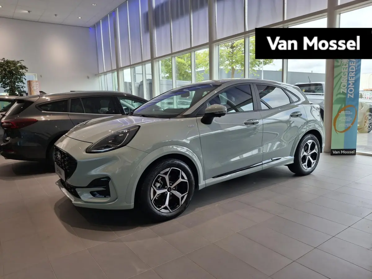 1.0 EcoBoost ST-Line | NIEUW TE BESTELLEN! | €5000,- KORTING | AUTOMAAT | STUUR, STOEL EN VOORRUITVERWARMING | 360 CAMERA | ADAPTIEVE CRUISE CONTROL | TREKHAAK |