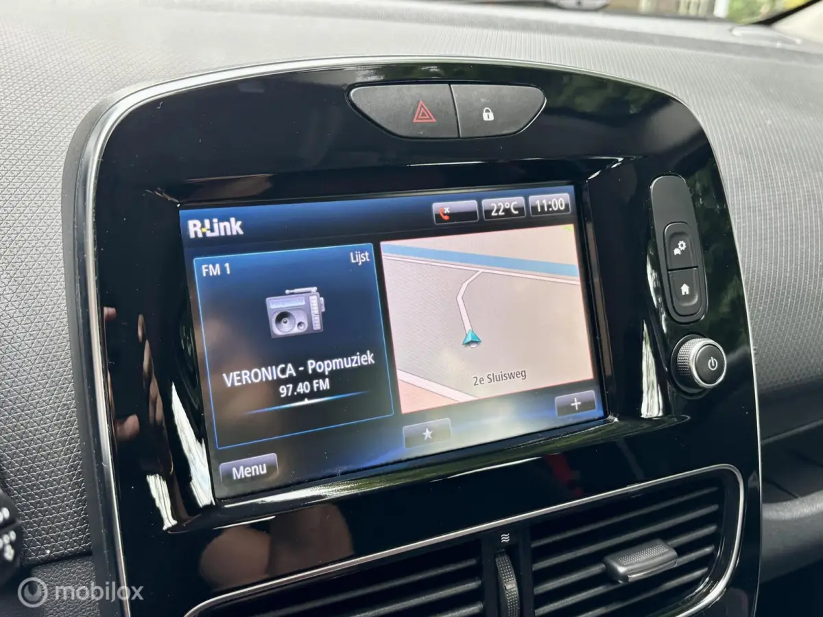 1.6 Turbo R.S. NAVI, CAMERA, CRUISE.