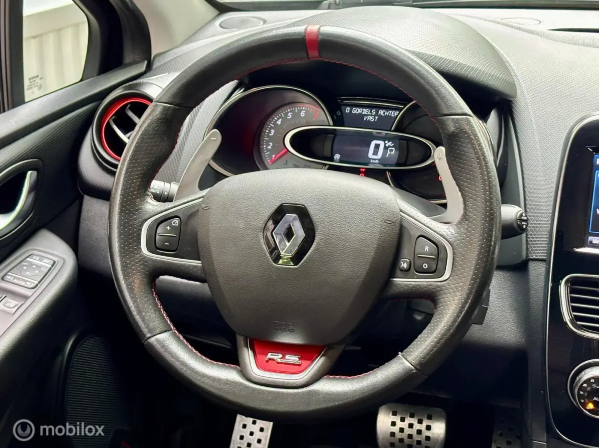 1.6 Turbo R.S. NAVI, CAMERA, CRUISE.