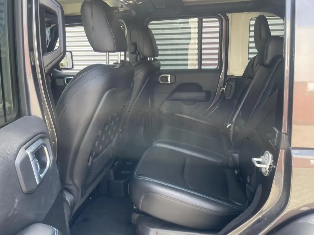 4xe 380 Rubicon
