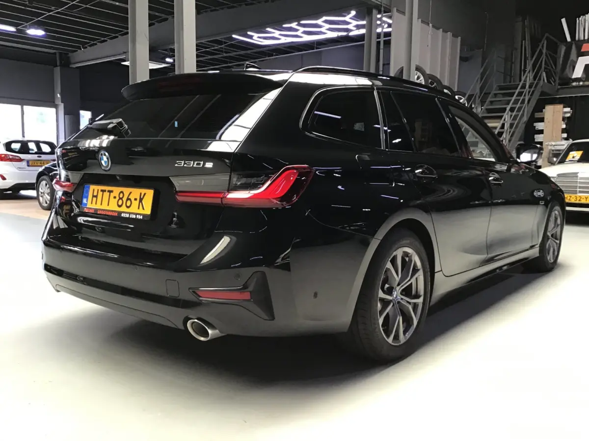 330e Business Edition Plus I 293PK I Camera I Trekhaak I Ambiente I Full Led I Stoel & Stuurverw. I Half/Leder