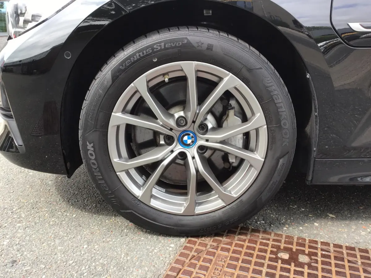 330e Business Edition Plus I 293PK I Camera I Trekhaak I Ambiente I Full Led I Stoel & Stuurverw. I Half/Leder