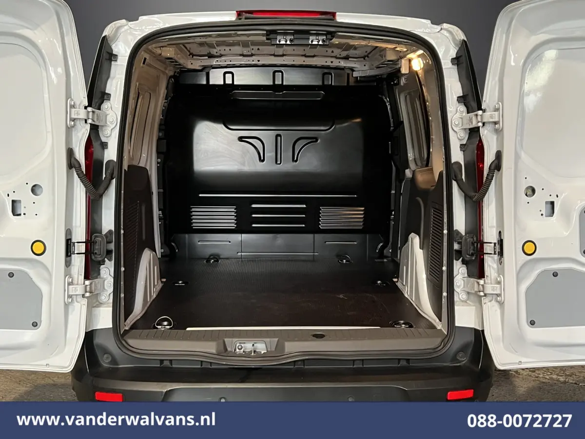 1.5 EcoBlue 100pk L1H1 Euro6 Airco | Camera | Android Auto | Stoelverwarming | Verwarmde voorruit Parkeersensoren