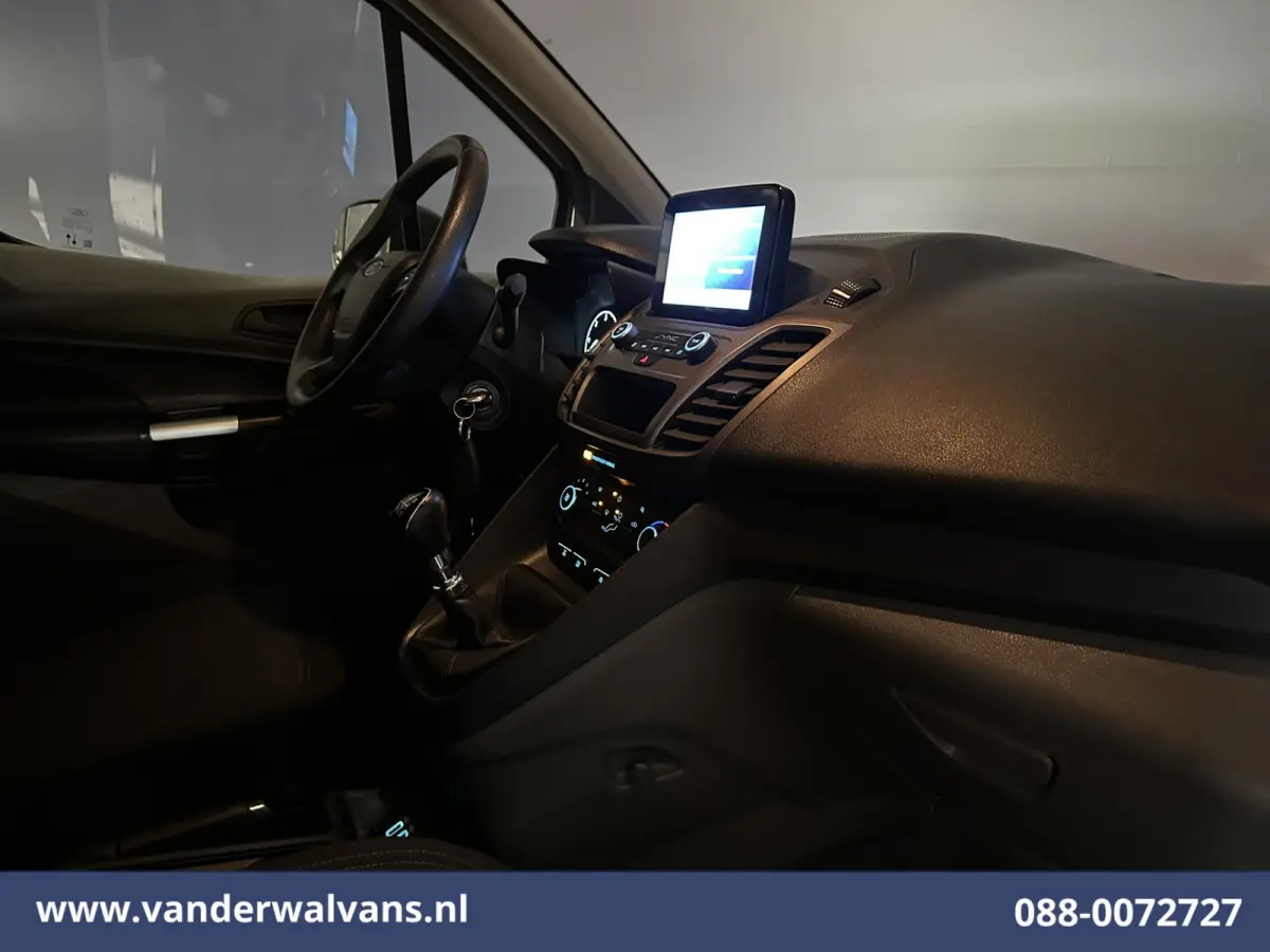 1.5 EcoBlue 100pk L1H1 Euro6 Airco | Camera | Navigatie | Apple Carplay | Android Auto 1350kg Trekhaak, Parkeersensoren