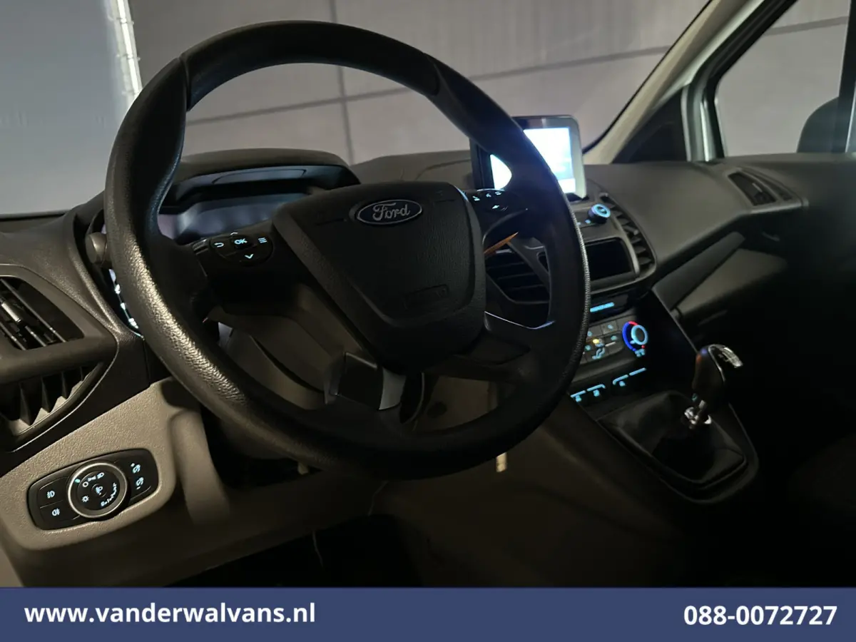 1.5 EcoBlue 100pk L1H1 Euro6 Airco | Camera | Navigatie | Apple Carplay | Android Auto 1350kg Trekhaak, Parkeersensoren
