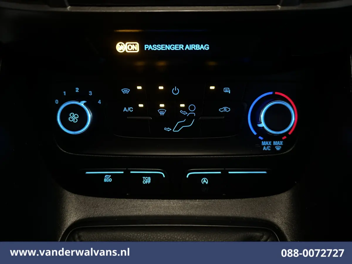 1.5 EcoBlue 100pk L1H1 Euro6 Airco | Camera | Navigatie | Apple Carplay | Android Auto 1350kg Trekhaak, Parkeersensoren