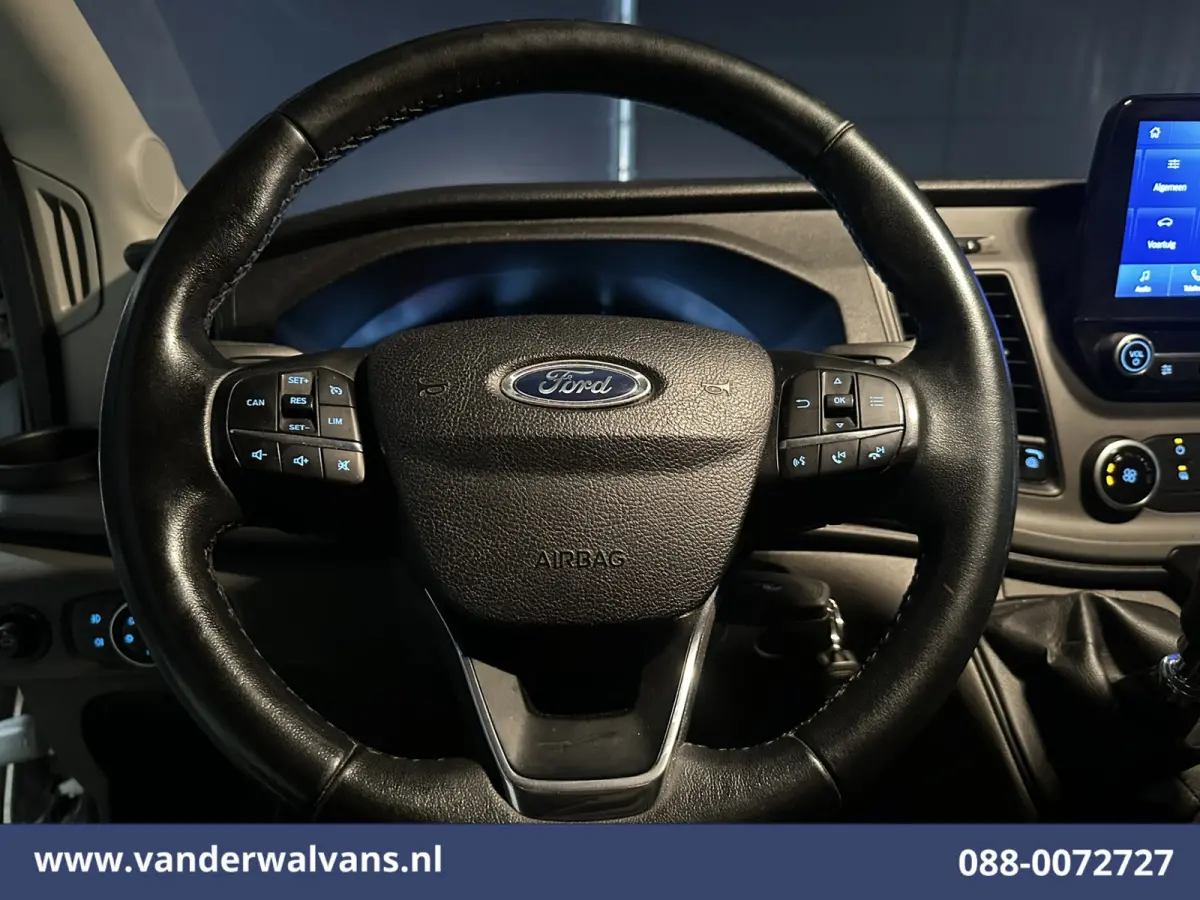2.0 TDCI 170pk L3H3 Euro6 Airco | Navigatie | 2500kg Trekhaak | Cruisecontrol Verwarmde voorruit, Parkeersensoren, Bijrijdersbank