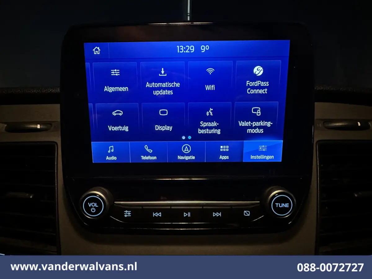 2.0 TDCI 170pk L3H3 Euro6 Airco | Navigatie | 2500kg Trekhaak | Cruisecontrol Verwarmde voorruit, Parkeersensoren, Bijrijdersbank