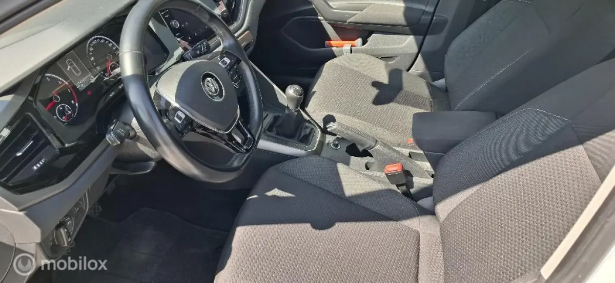 1.0 TSI Comfortline Business