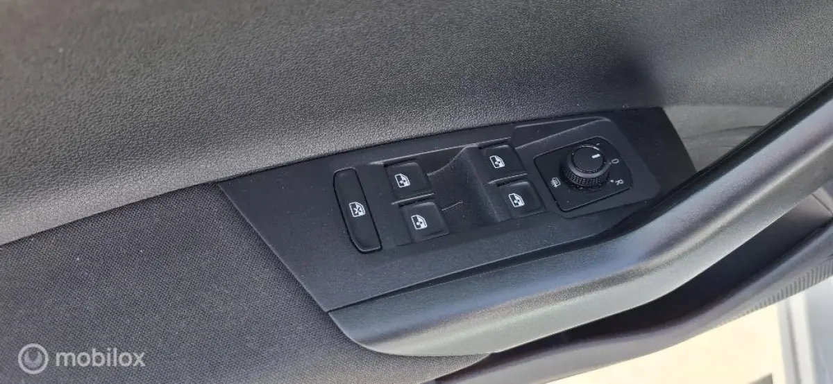 1.0 TSI Comfortline Business