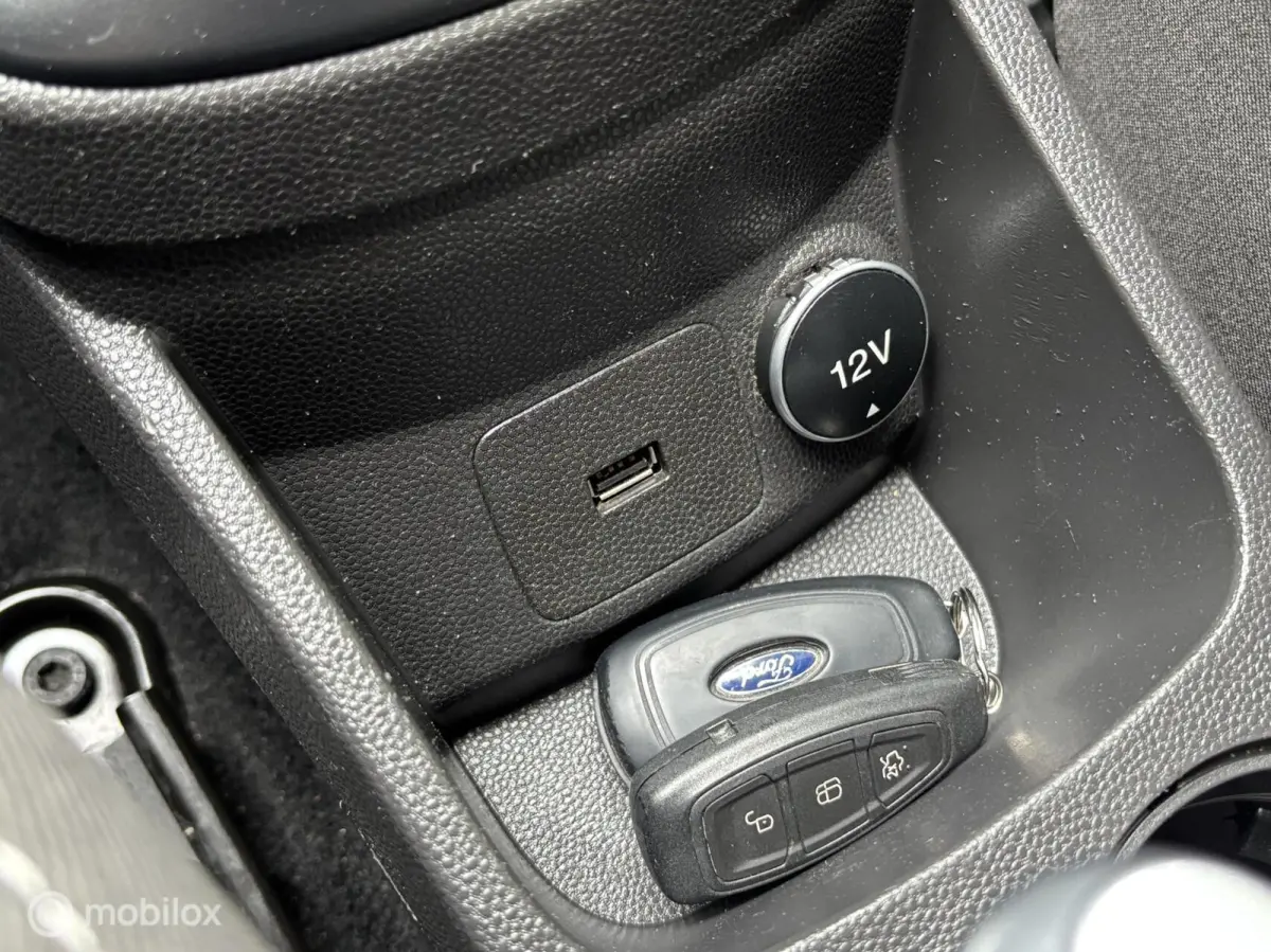 1.6 ST. 183 PK, 5 DEURS, AIRCO