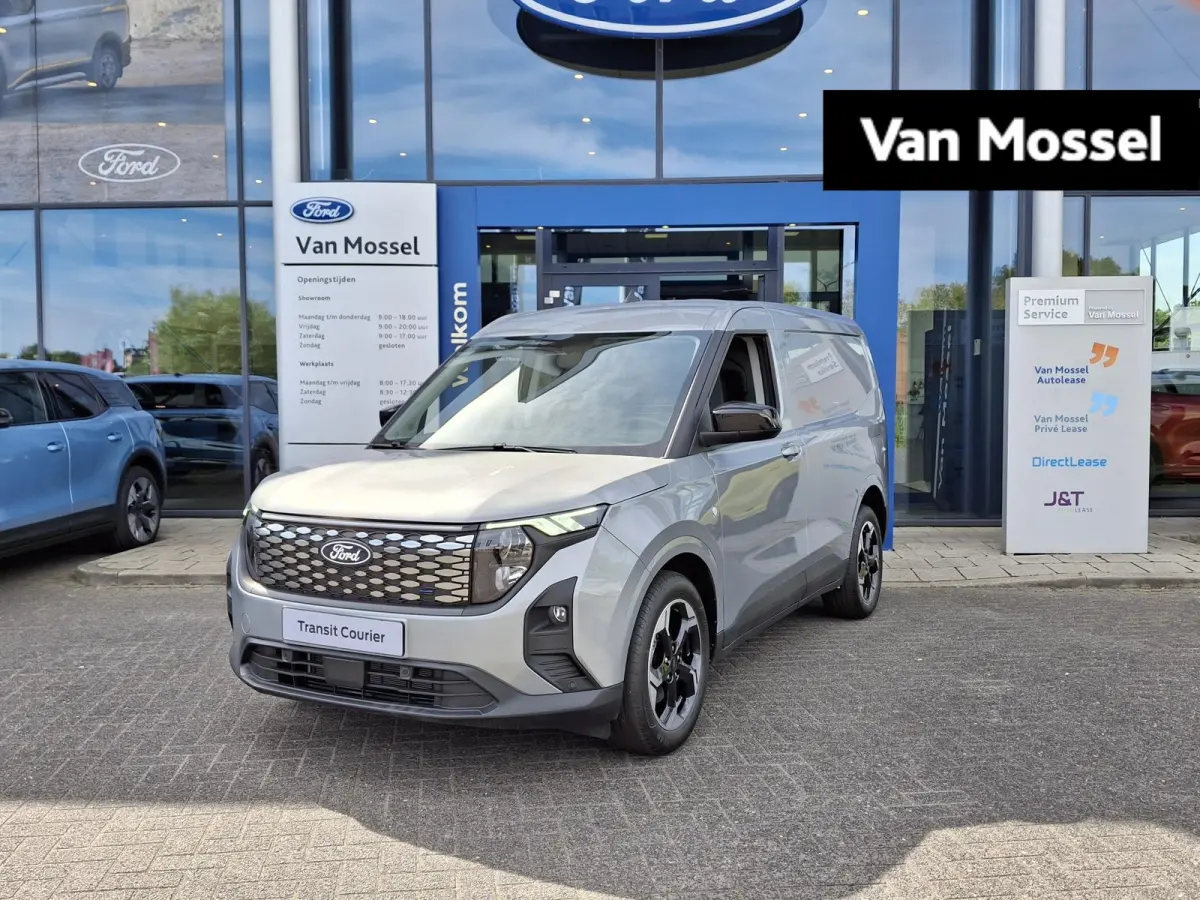 EV Limited | €4100 Ford voordeel | 0.99% rente | Driverpack met Navigatie | Trekhaak | Laadvloerbescherming | Led Laadruimteverlichting | Camera | Adaptive Cruise |