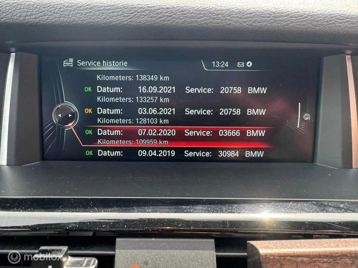 sDrive20i High Executive Automaat Pano Navi