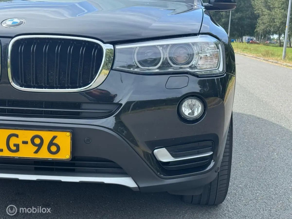 sDrive20i High Executive Automaat Pano Navi