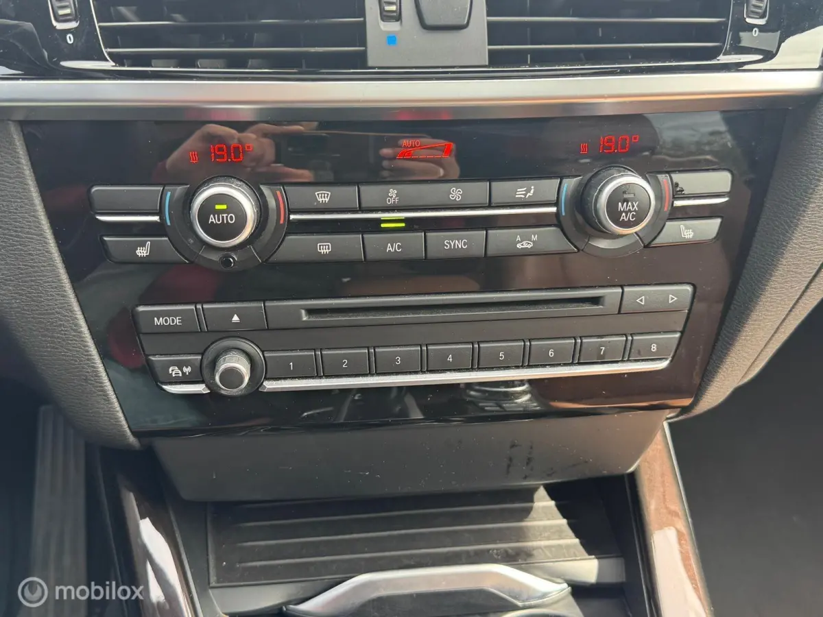 sDrive20i High Executive Automaat Pano Navi