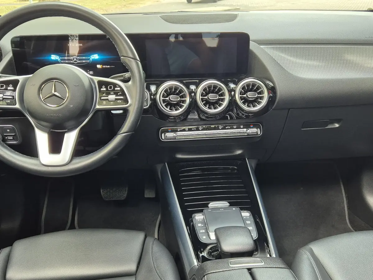 250 e AUTOMAAT | SOH 96,71% | Panoramadak | Climate Control | Navigatie | Parkeercamera | Cruise Control | Stoelverwarming