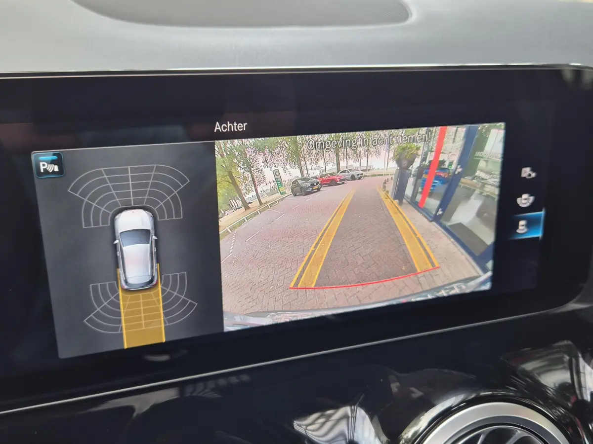 250 e AUTOMAAT | SOH 96,71% | Panoramadak | Climate Control | Navigatie | Parkeercamera | Cruise Control | Stoelverwarming