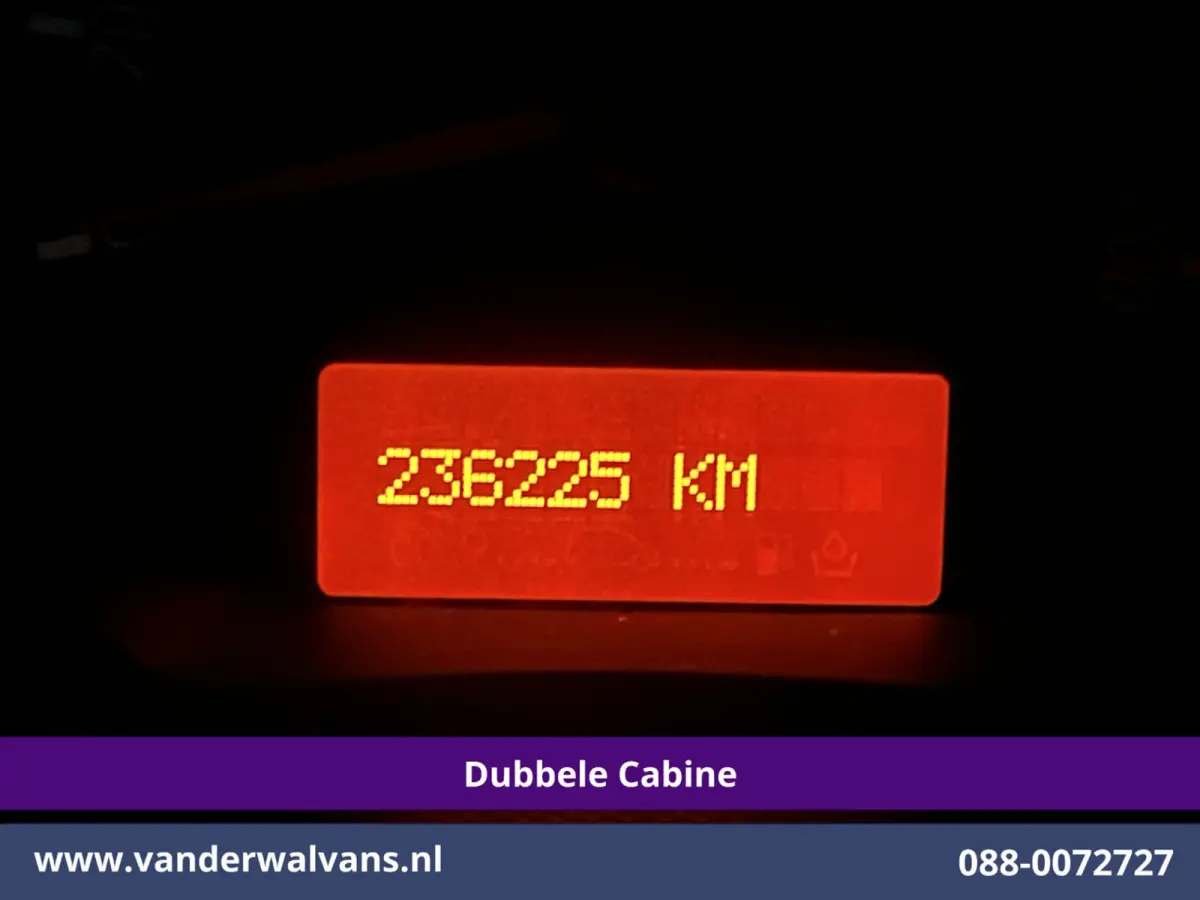 2.3 Turbo 146pk L2H2 Dubbele cabine Euro6 Airco | Imperiaal | Omvormer | 2500kg Trekhaak | LM velgen Navigatie, Camera, Cruisecontrol, Parkeersensoren, 5-zits