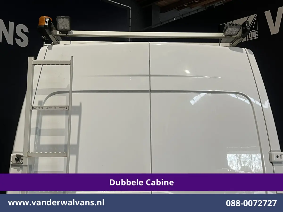 2.3 Turbo 146pk L2H2 Dubbele cabine Euro6 Airco | Imperiaal | Omvormer | 2500kg Trekhaak | LM velgen Navigatie, Camera, Cruisecontrol, Parkeersensoren, 5-zits