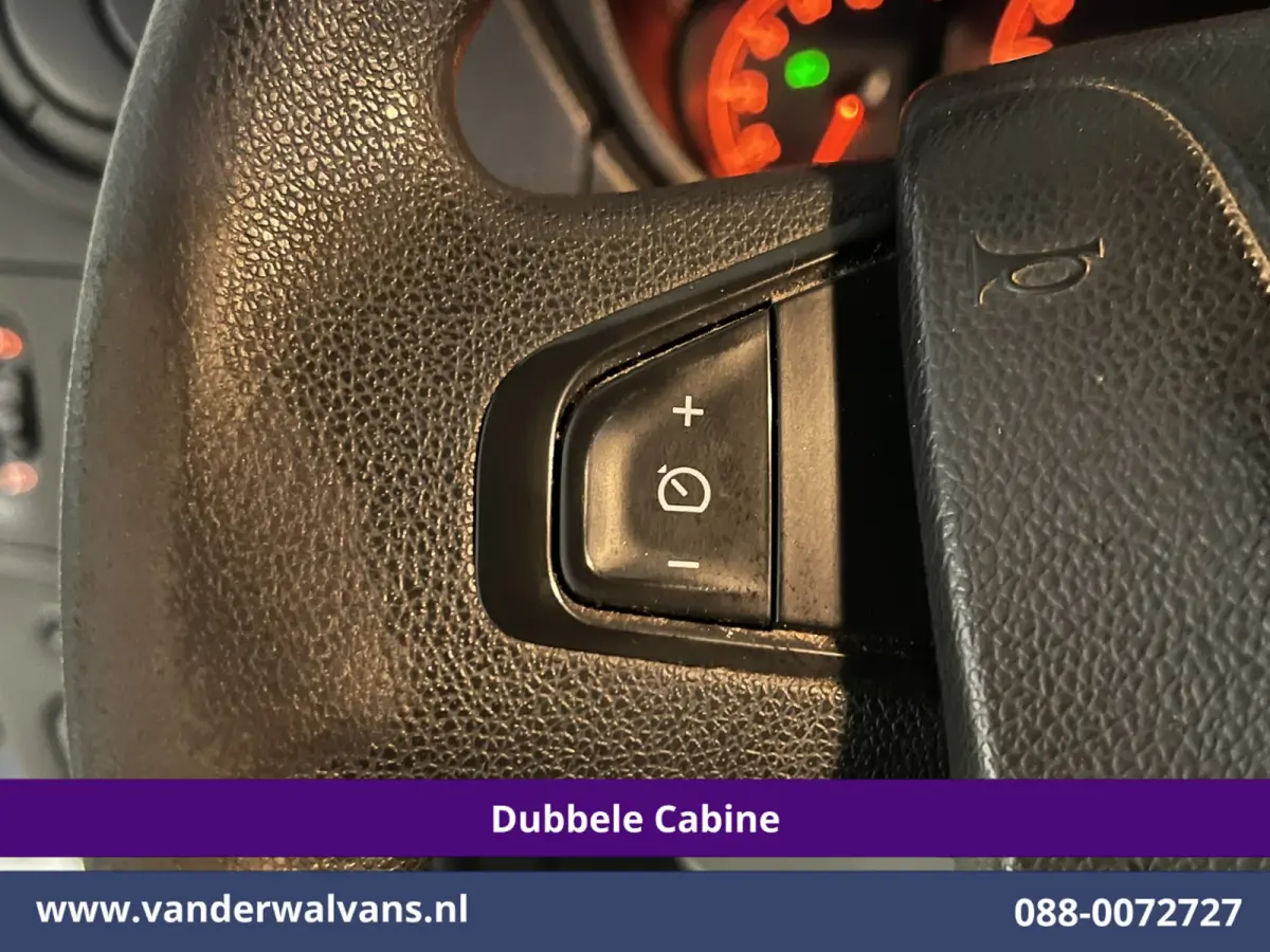 2.3 Turbo 146pk L2H2 Dubbele cabine Euro6 Airco | Imperiaal | Omvormer | 2500kg Trekhaak | LM velgen Navigatie, Camera, Cruisecontrol, Parkeersensoren, 5-zits