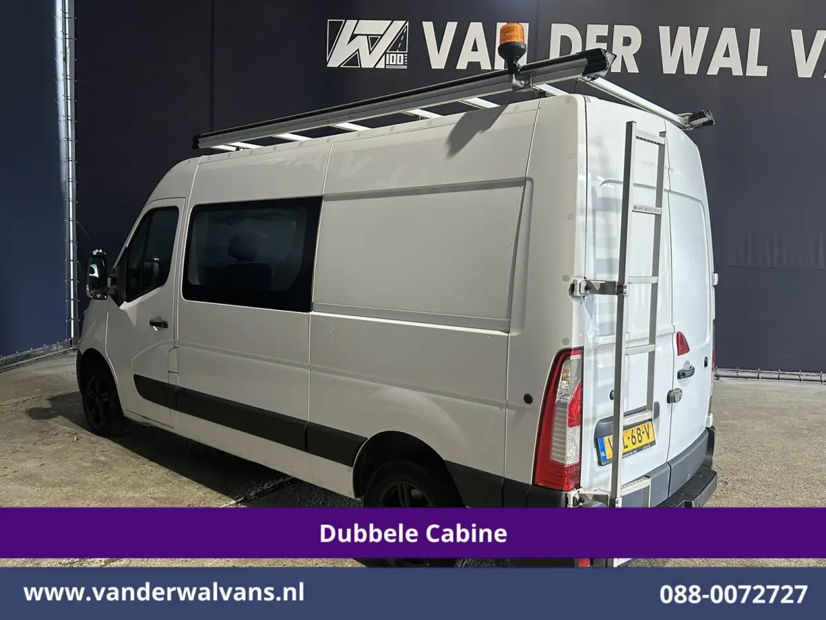 2.3 Turbo 146pk L2H2 Dubbele cabine Euro6 Airco | Imperiaal | Omvormer | 2500kg Trekhaak | LM velgen Navigatie, Camera, Cruisecontrol, Parkeersensoren, 5-zits