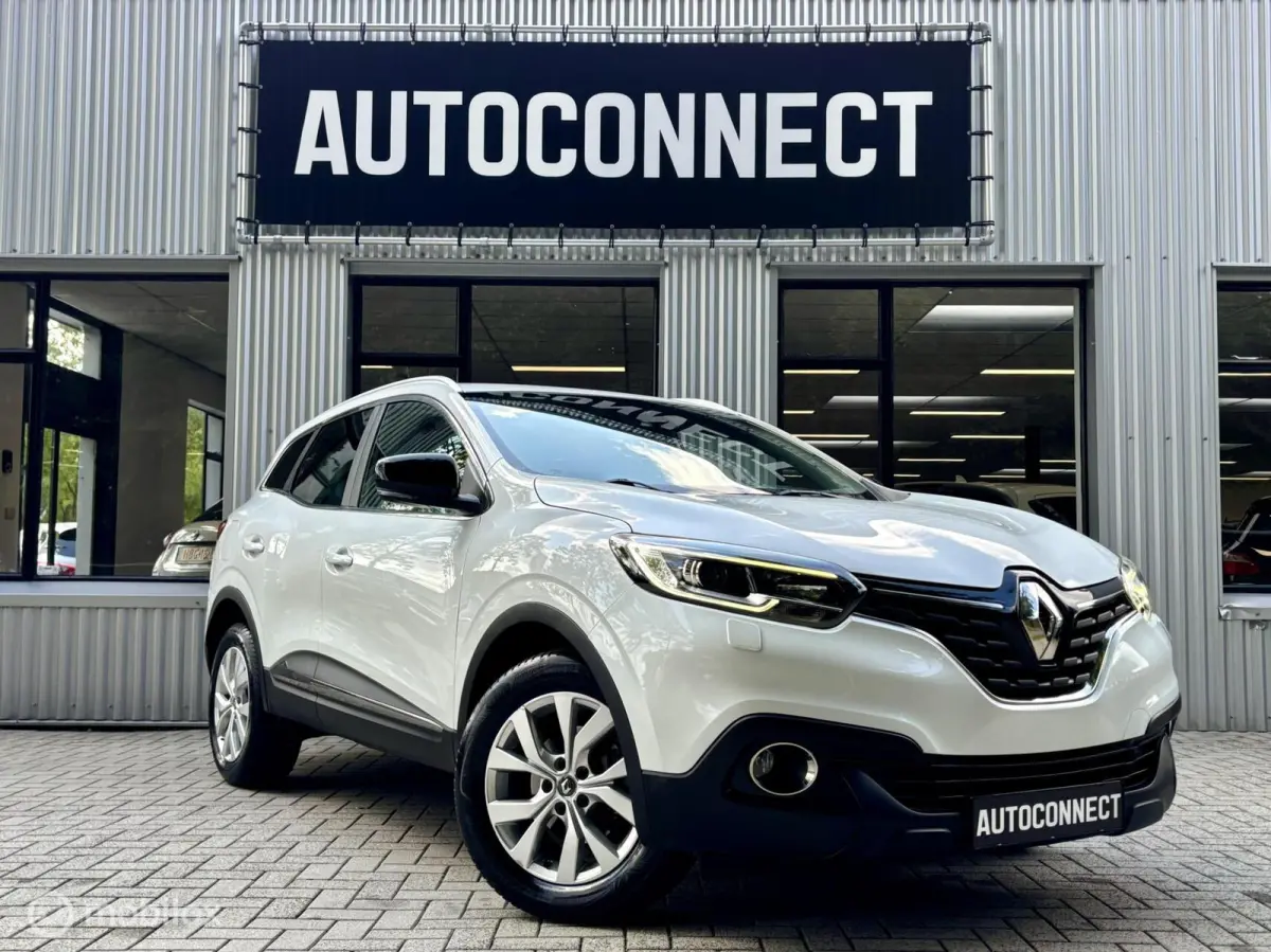 Kadjar TCe. NAVI, LEDER, CRUISE, STOELVERWARMING.