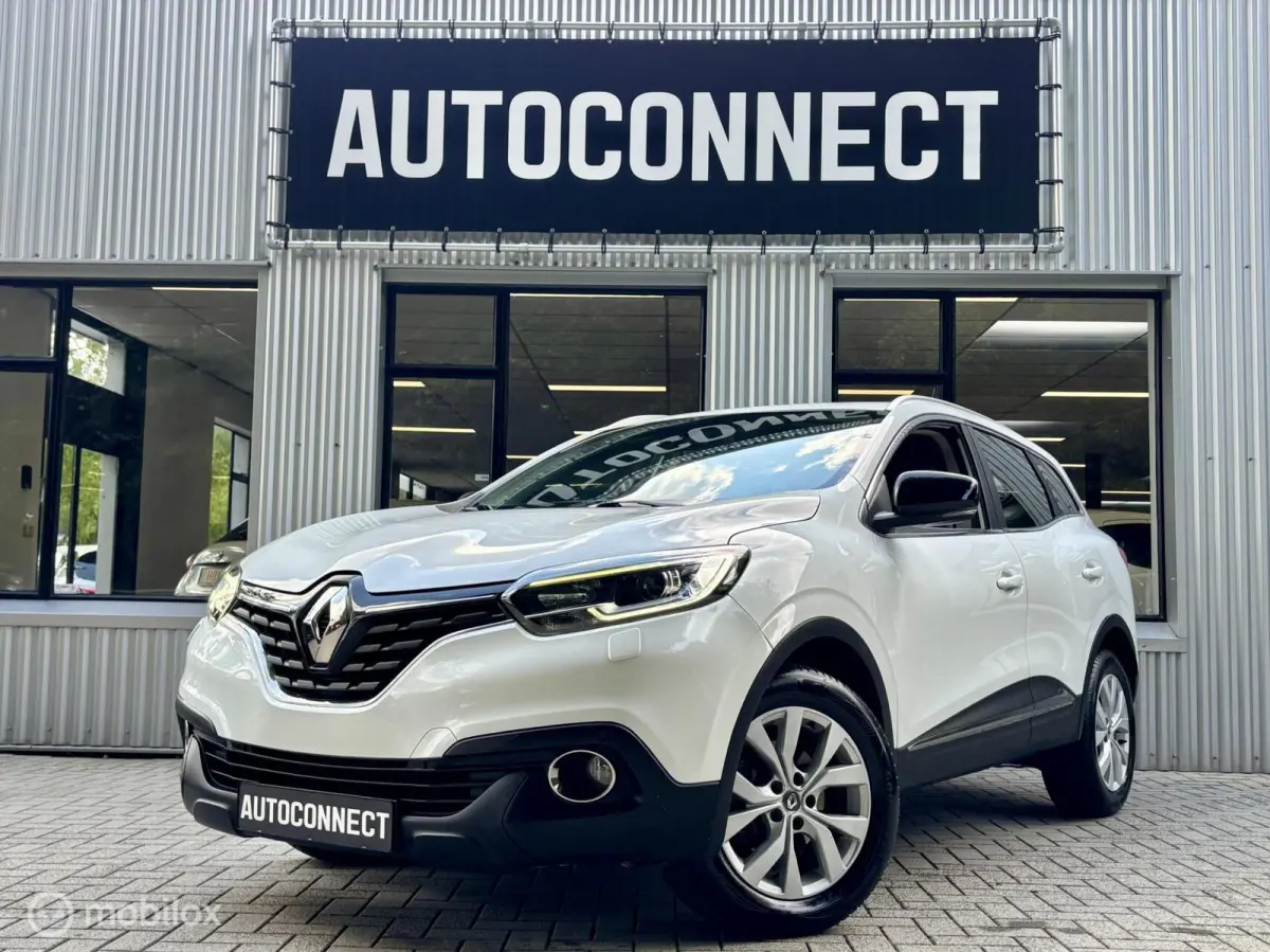 Kadjar TCe. NAVI, LEDER, CRUISE, STOELVERWARMING.