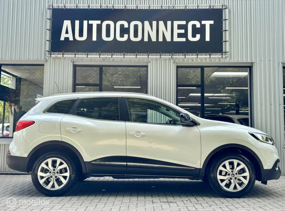Kadjar TCe. NAVI, LEDER, CRUISE, STOELVERWARMING.