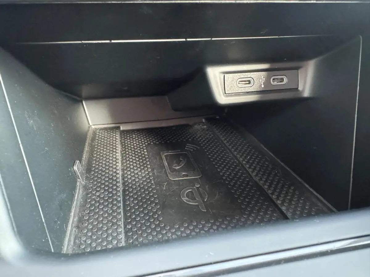 1.0 TSI Life Business|Carplay|PDC|Navi|Stoelverwarming