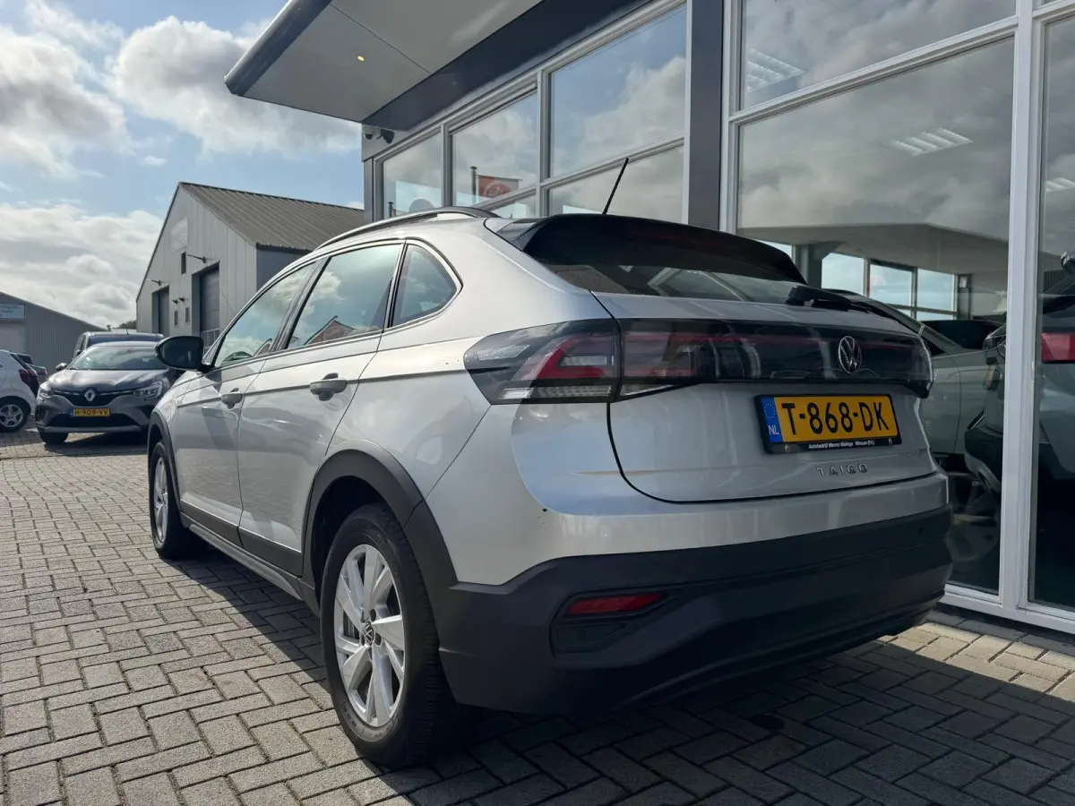1.0 TSI Life Business|Carplay|PDC|Navi|Stoelverwarming
