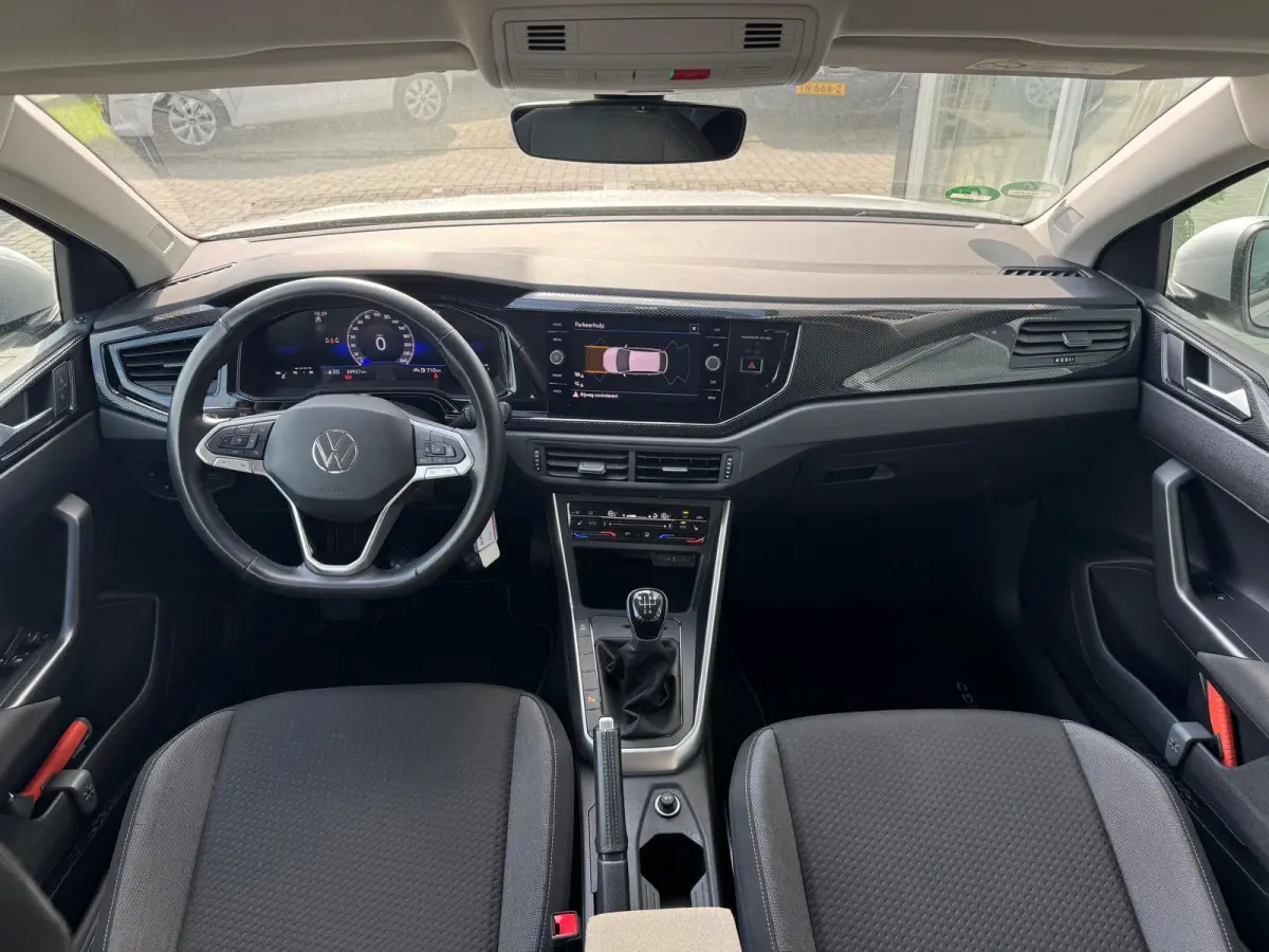 1.0 TSI Life Business|Carplay|PDC|Navi|Stoelverwarming