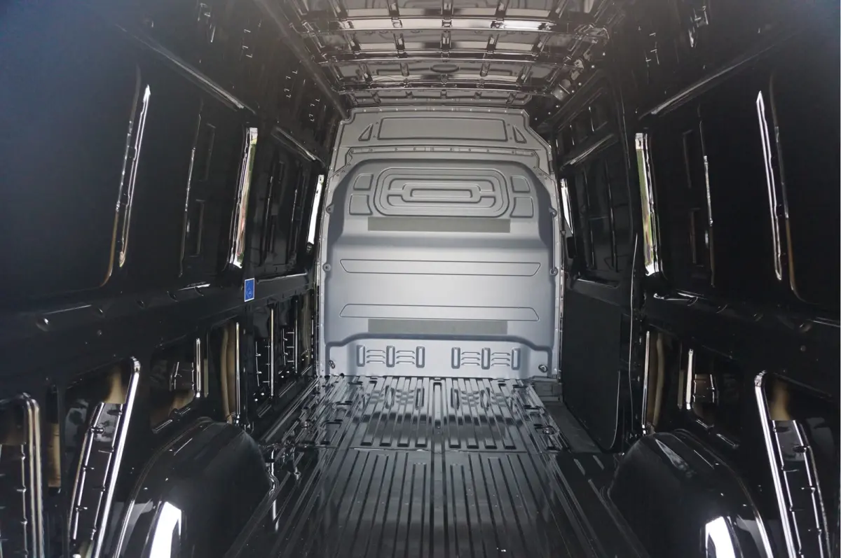 317CDI Pro L2H2 BPM VRIJ!! 10.25" Mbux 17" LM, Gev. Stoel, 3.5T Trekgewicht, LED!! NR. A574*