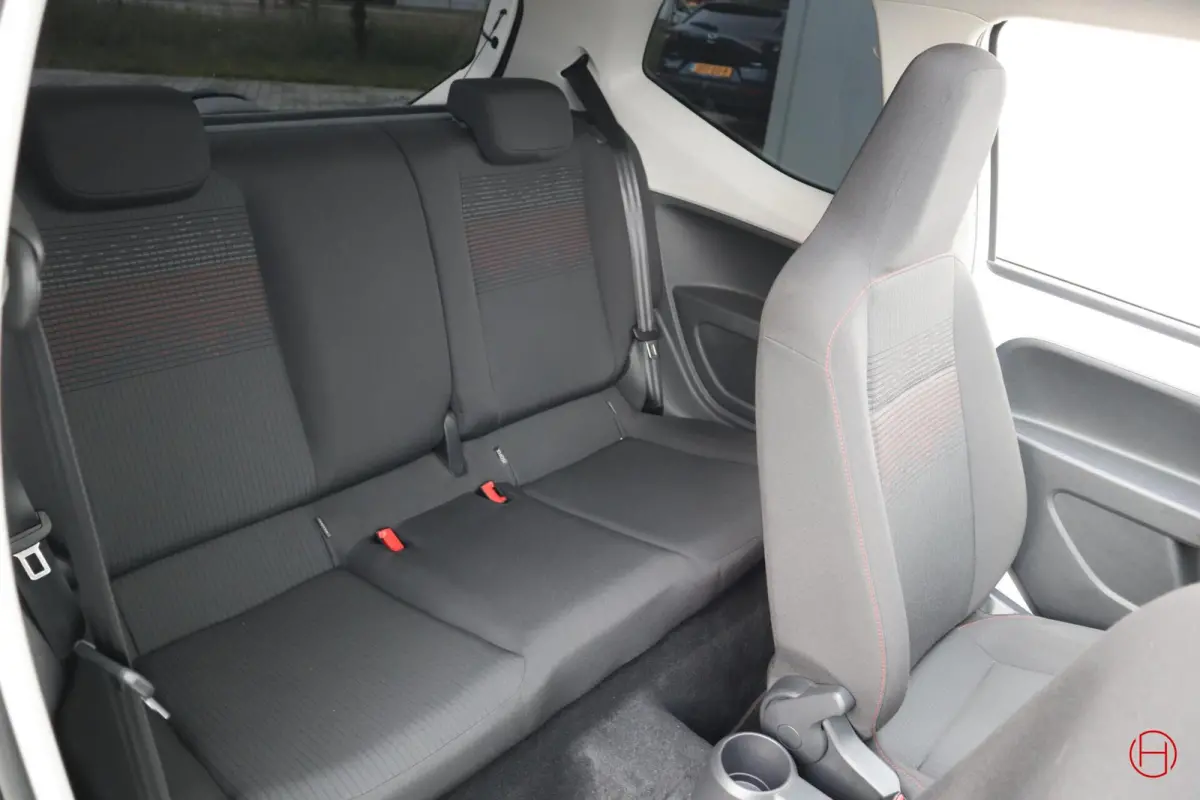 Up! 1.0 TSI 90 PK Sound up! / Panoramadak / Airco / 1e eigenaar