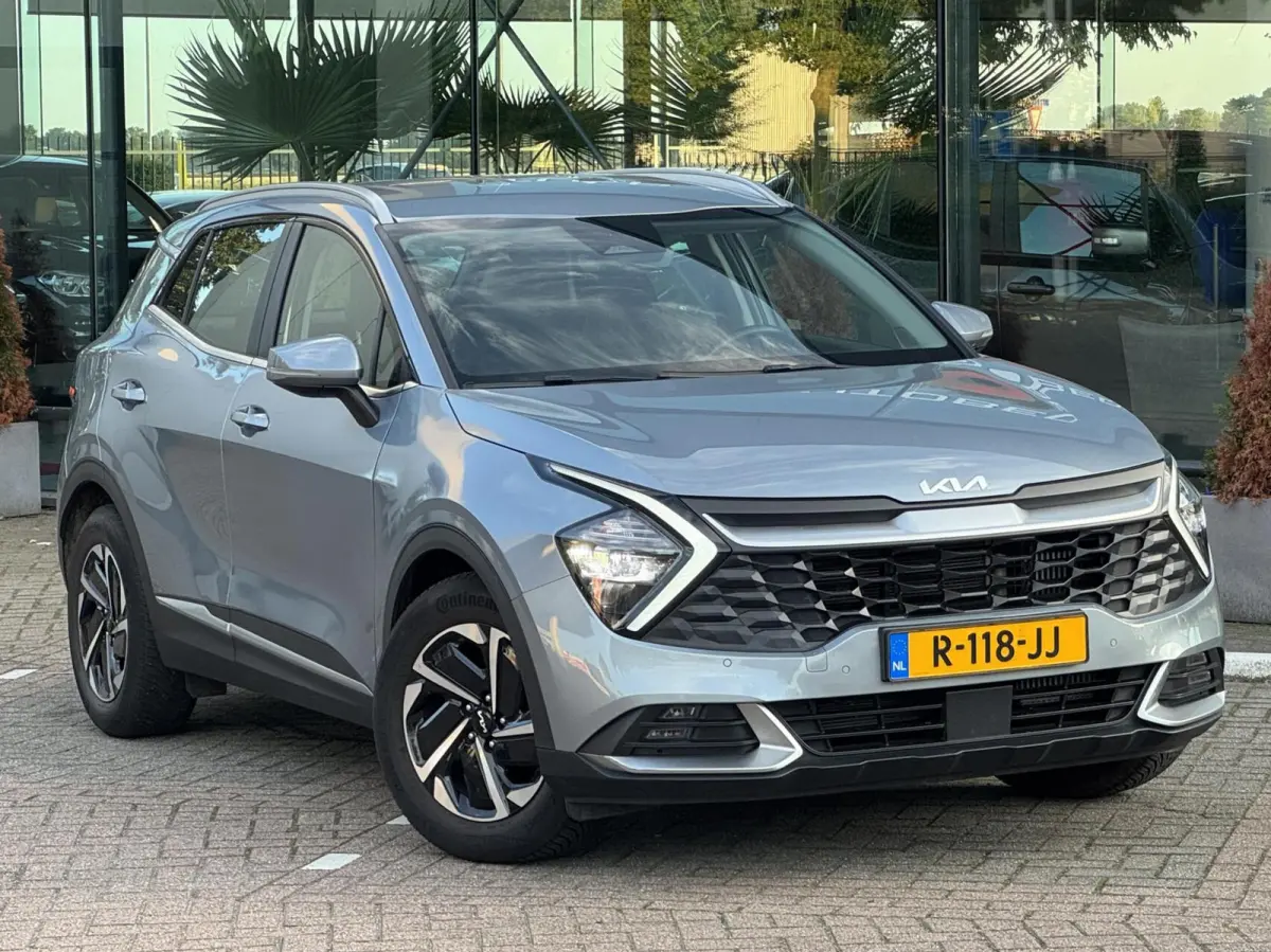 1.6 T-GDi MHEV DynamicLine bj 2022 1e eig btw