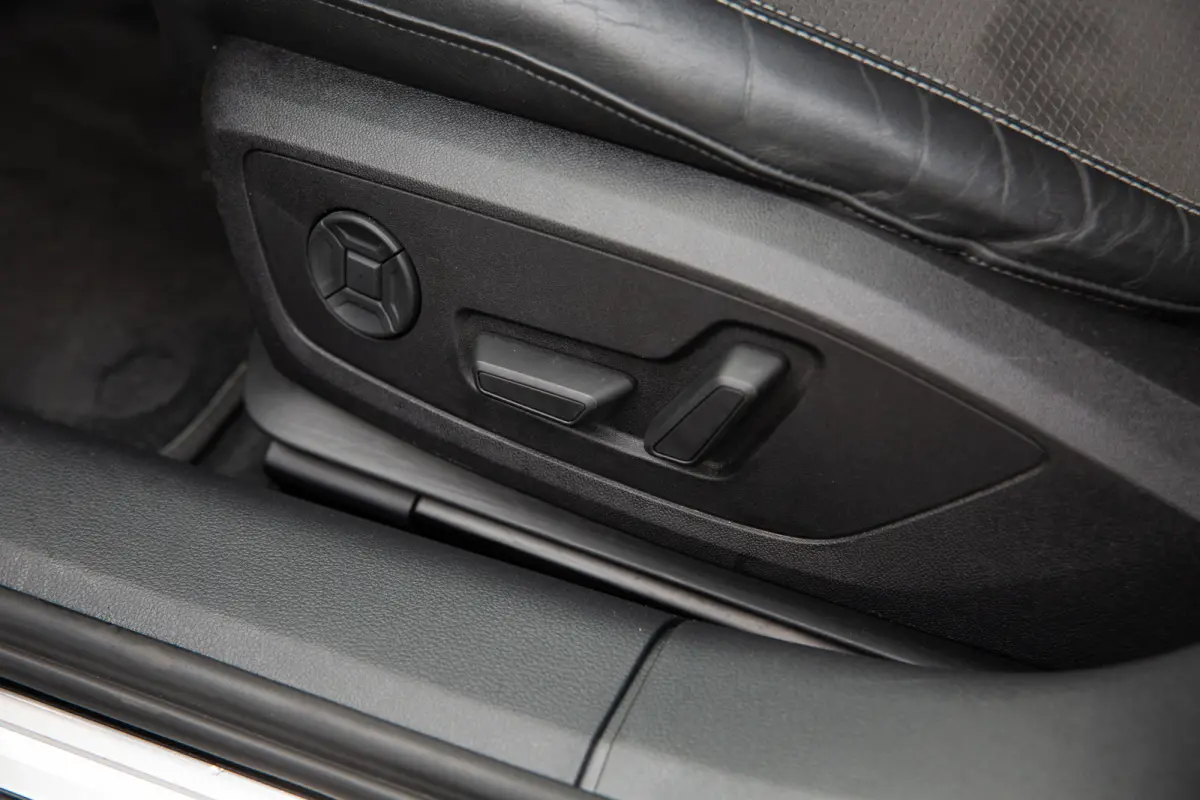 50 TDI quattro Design Pro Line Plus S-line , Luchtvering, Trekhaak, Panoramadak, 3D-camera, B&O,