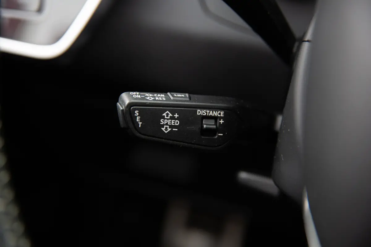 50 TDI quattro Design Pro Line Plus S-line , Luchtvering, Trekhaak, Panoramadak, 3D-camera, B&O,