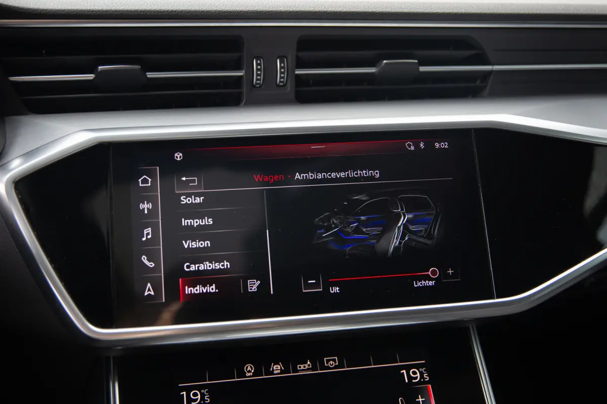 50 TDI quattro Design Pro Line Plus S-line , Luchtvering, Trekhaak, Panoramadak, 3D-camera, B&O,