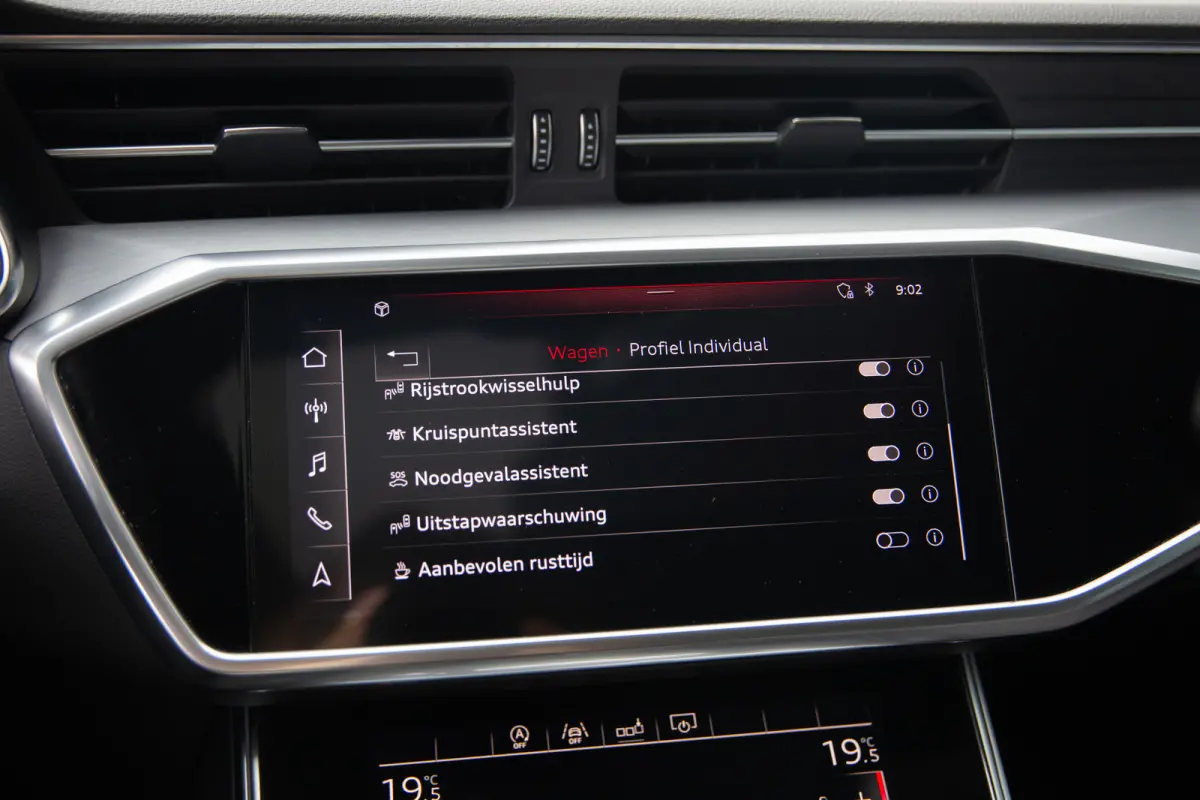 50 TDI quattro Design Pro Line Plus S-line , Luchtvering, Trekhaak, Panoramadak, 3D-camera, B&O,