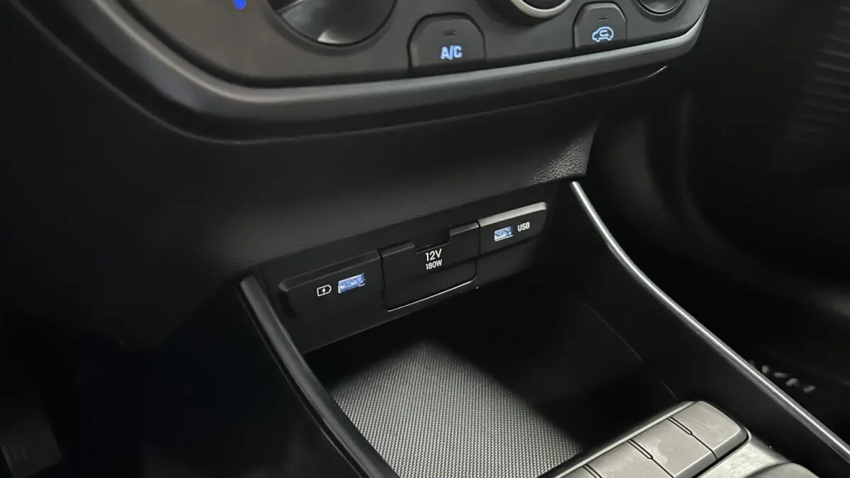 1.0 T-GDI Comfort DAB LED AIRCO CRUISE.