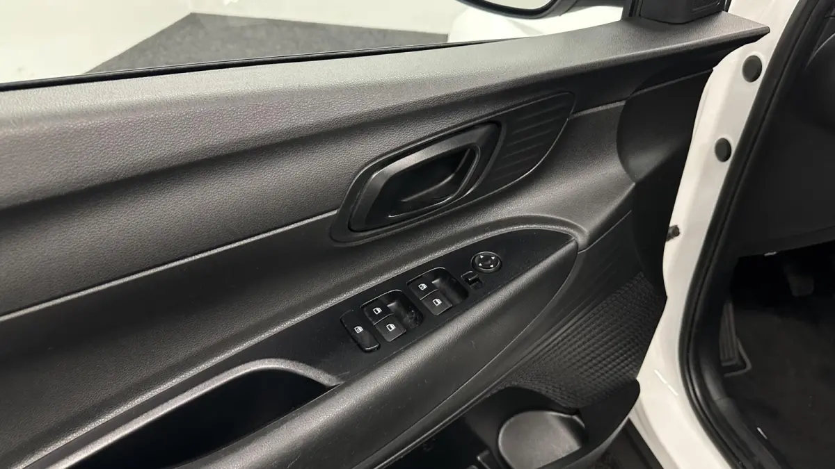 1.0 T-GDI Comfort DAB LED AIRCO CRUISE.