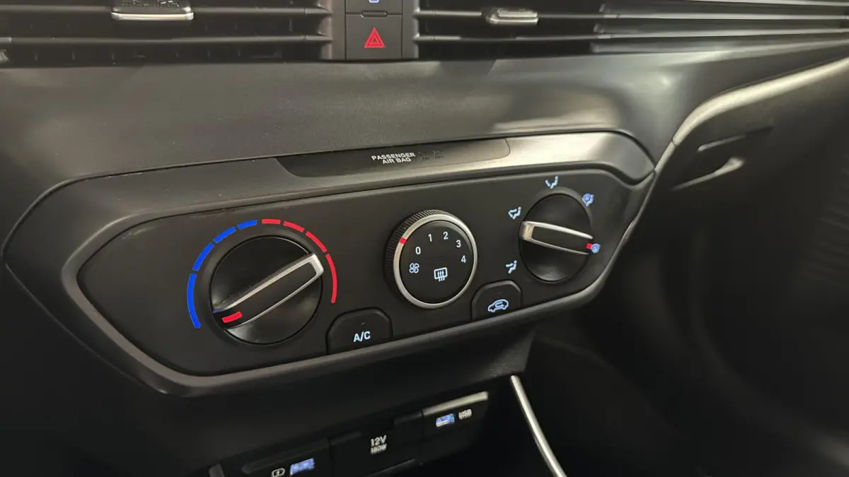 1.0 T-GDI Comfort DAB LED AIRCO CRUISE.