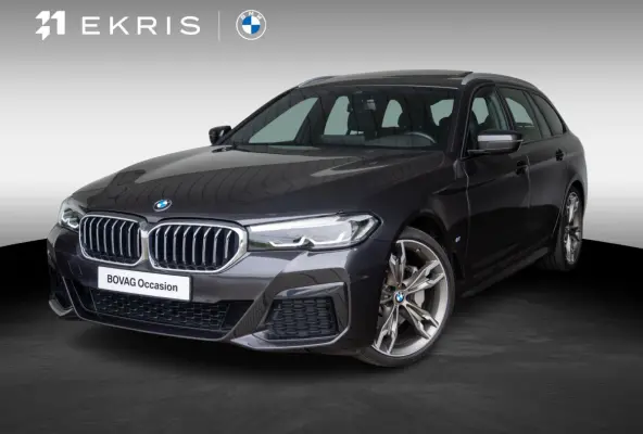 530i xDrive | M Sportpakket | Verwarmd Stuurwiel | Achteruitrijcamera | Panoramadak | Stoelverwarming | Head-Up Display | PDC |