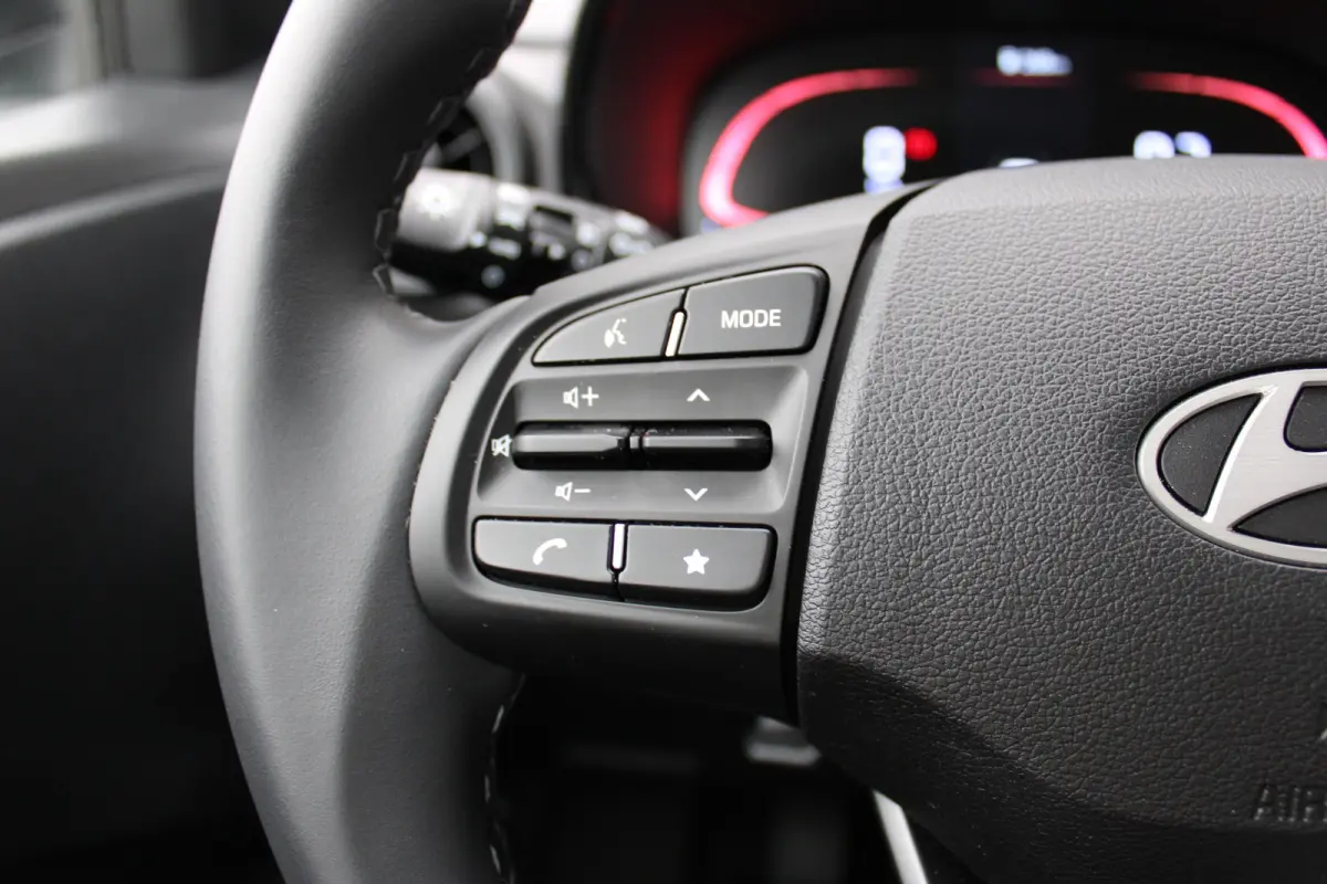 1.0 Comfort Smart TT | Achteruitrijcamera | Parkeersensoren | Adaptive Cruise Control | Lane Assist |