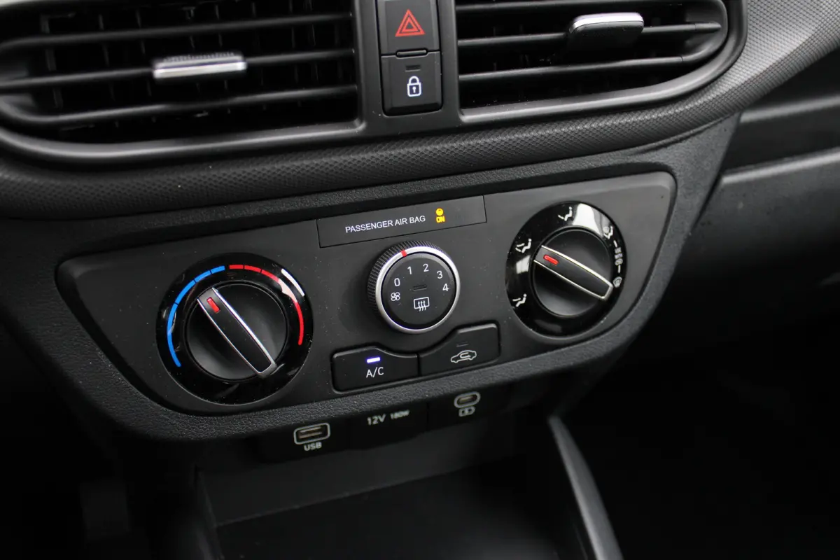 1.0 Comfort Smart TT | Achteruitrijcamera | Parkeersensoren | Adaptive Cruise Control | Lane Assist |
