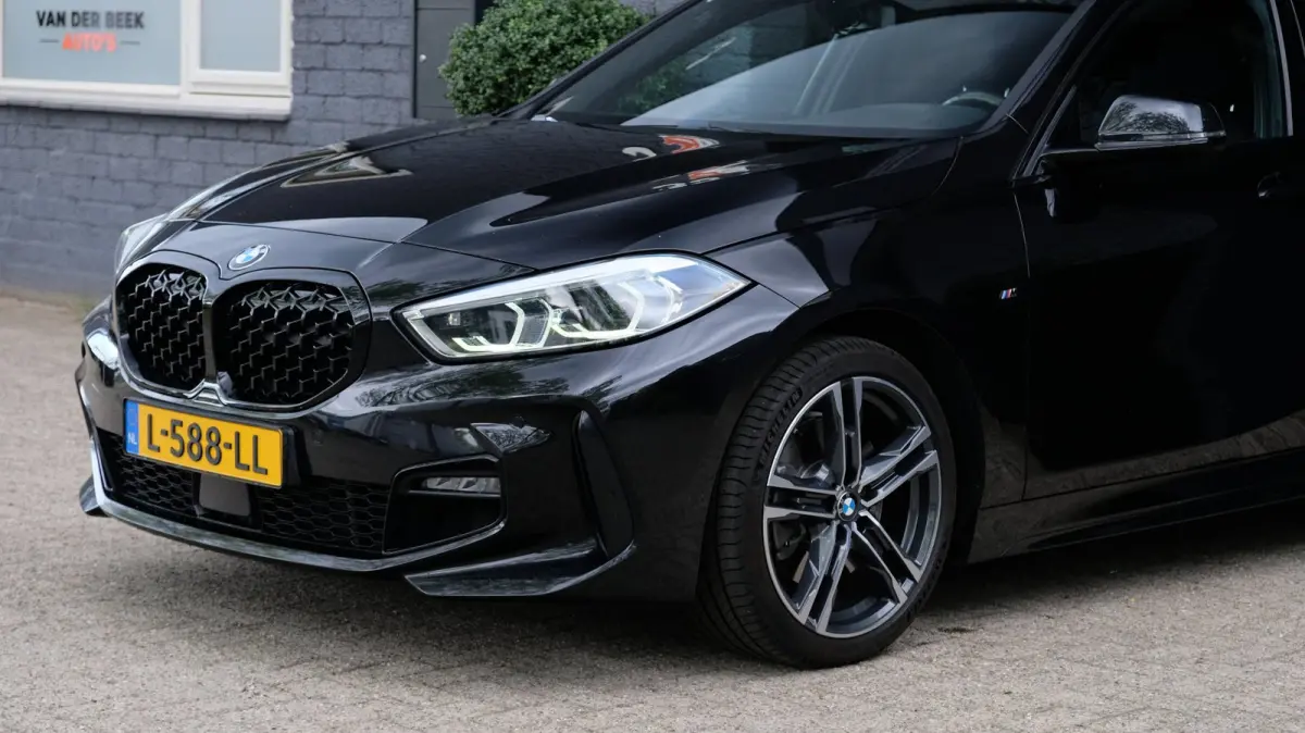 120i M-Sport|Aero Pack|Live Cockpit|Shadow Line