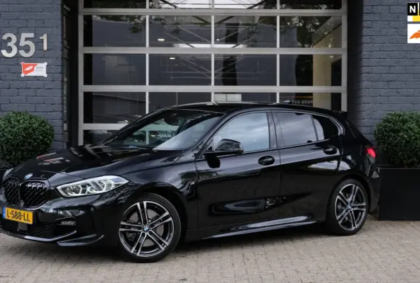 120i M-Sport|Aero Pack|Live Cockpit|Shadow Line