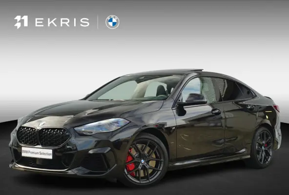 M235i xDrive | Panoramadak / Head-up / Rondomzicht camera's / Elektrische Stoelen met geheugen / Comfort Access |